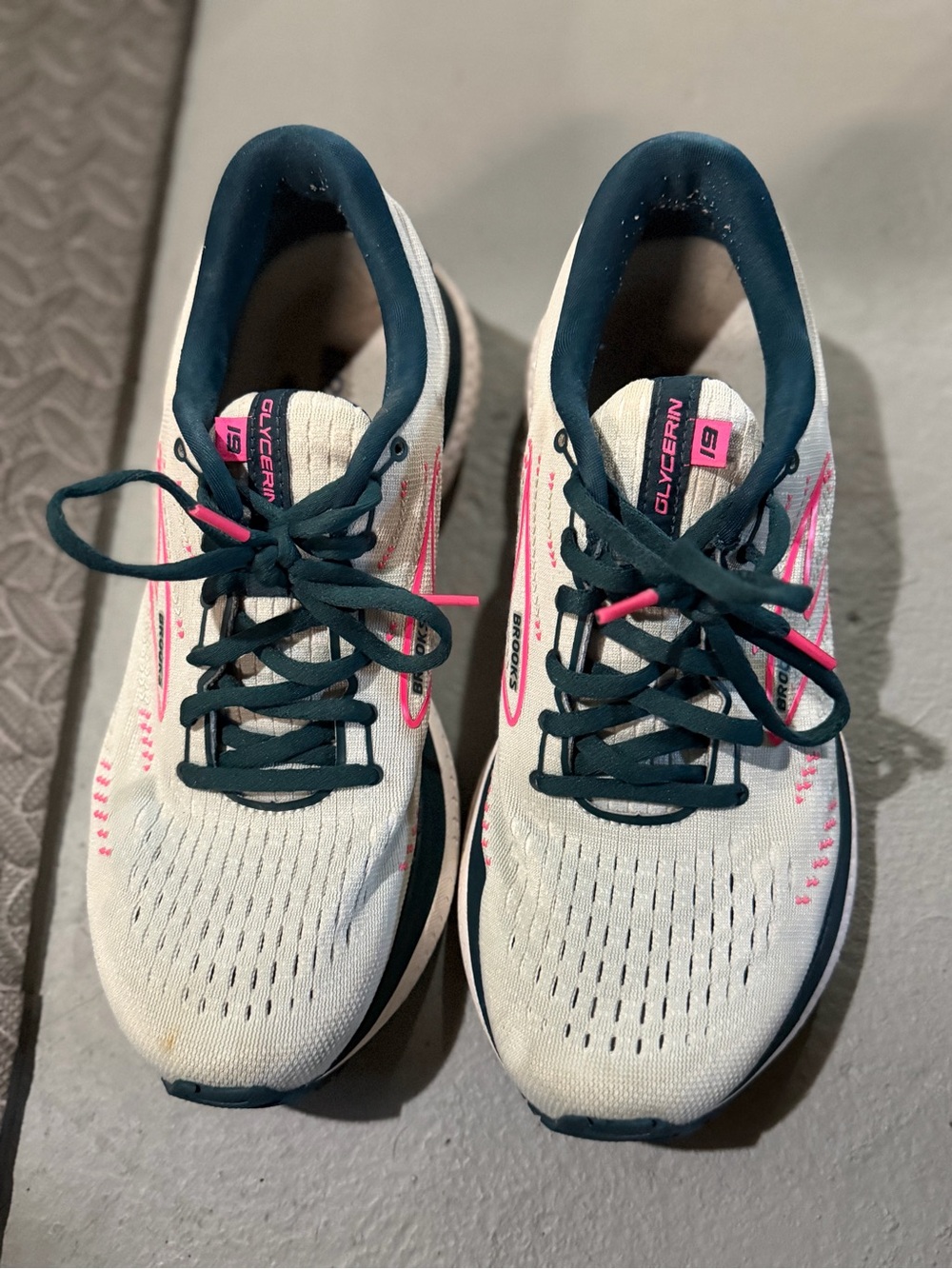 Brooks Glycerin 19 Shoes Womens Size 10 Wide Running Cushion